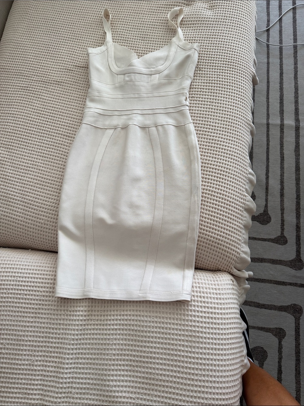 Source Unknown Cream Fitted Mini Dress with Sculpted Seams